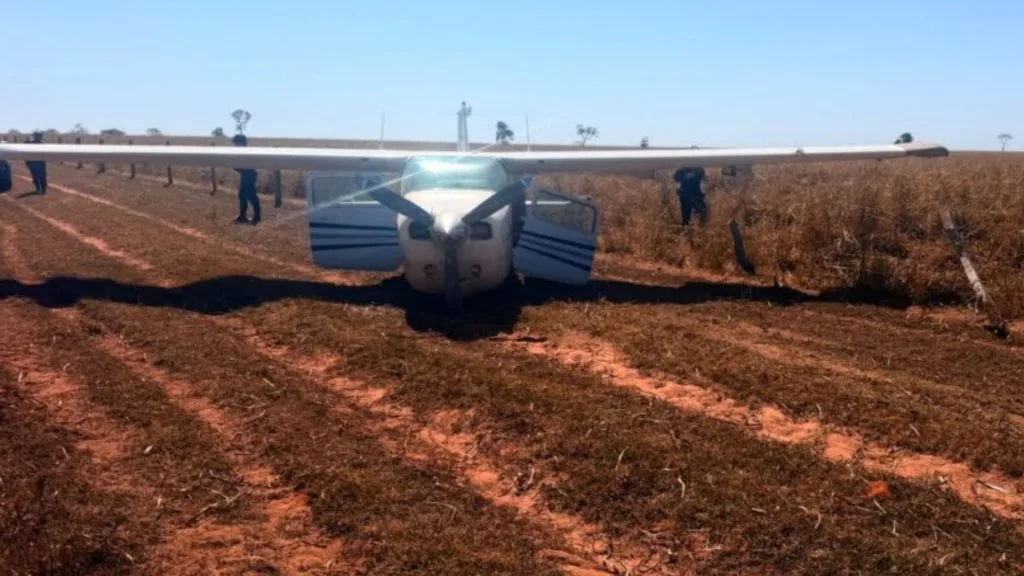 Aeronave clandestina da Bolívia é interceptada pela FAB em Mato Grosso do Sul