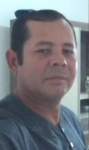 Homem é morto a tiros dentro de casa em Rio Brilhante