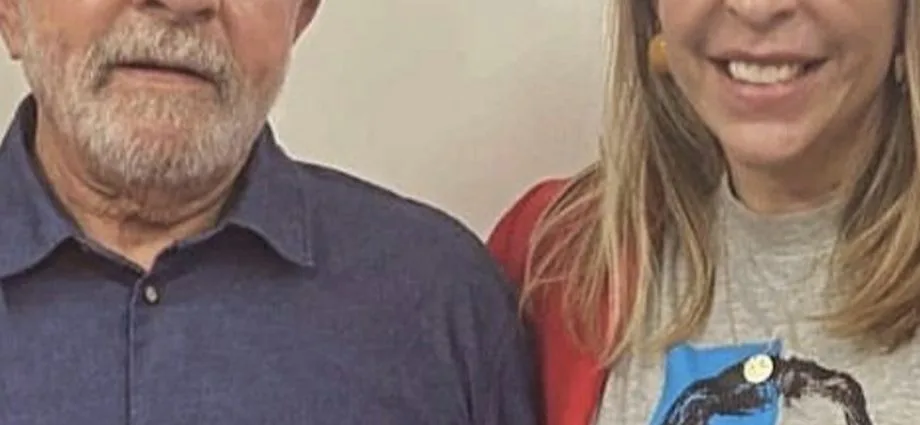 Lula nega conhecer lobista Roberta Luchsinger, mas fotos levantam dúvidas
