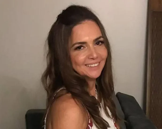Promotora de Justiça morre afogada em Praia do Forte, na Bahia