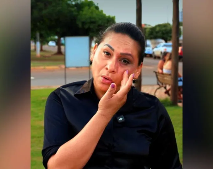 Primeira-dama de São Gabriel do Oeste usa maquiagem para alertar sobre violência contra a mulher