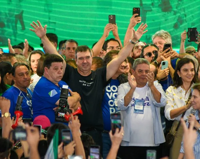 Eduardo Riedel é confirmado como pré-candidato ao Governo de MS em convenção