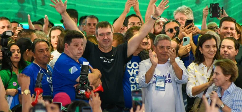 Eduardo Riedel é confirmado como pré-candidato ao Governo de MS em convenção