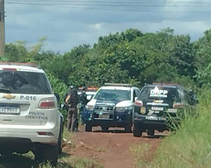 Homem encontrado morto com as mãos amarradas em trilha na Cachoeira do Inferninho
