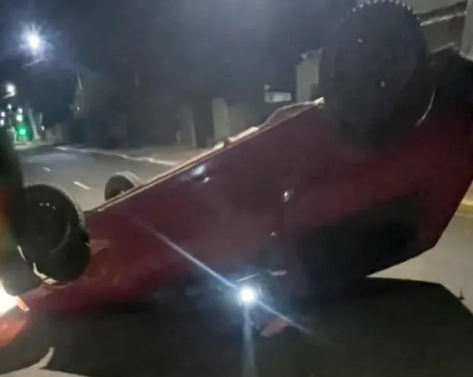 Capotamento de veículo em Paraíso das Águas deixa motorista com ferimentos leves