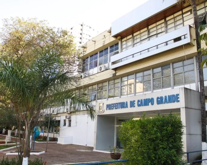 Prefeita veta 35,2% das emendas da LDO 2027 em Campo Grande