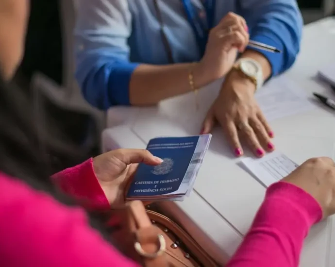 Mato Grosso do Sul tem mais de 3,6 mil vagas de emprego disponíveis nesta segunda-feira