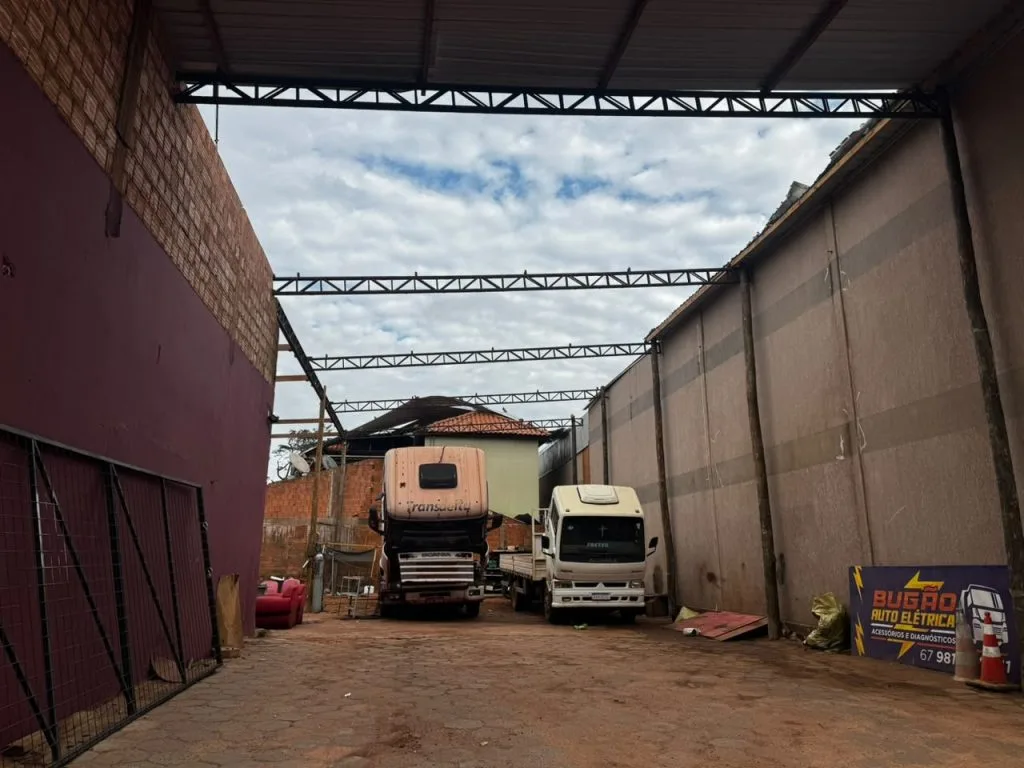 Vendaval provoca danos de R$ 60 mil em Campo Grande