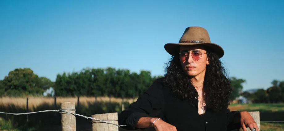 Raphael Vital apresenta "Vaqueiros Urbanos" na 36ª Festa do Folclore em Três Lagoas