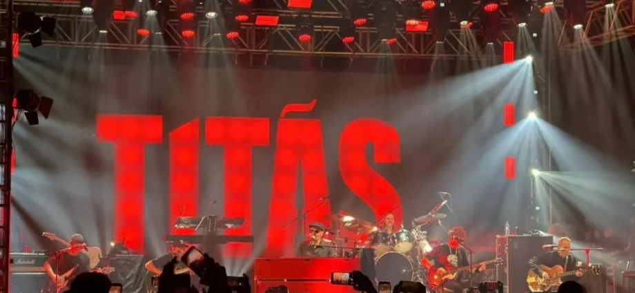 Morena FM celebra 7 anos com show do Titãs em Campo Grande