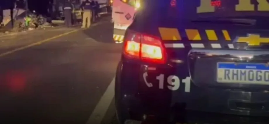 Acidente grave em Ipiranga deixa 23 mortos e interdita BR-373