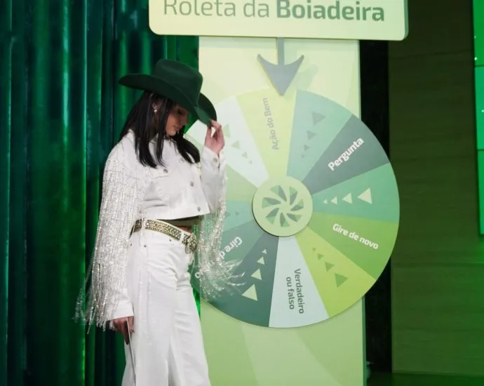 Sicredi apresenta "Show da Boiadeira" com Ana Castela em campanha de educação financeira