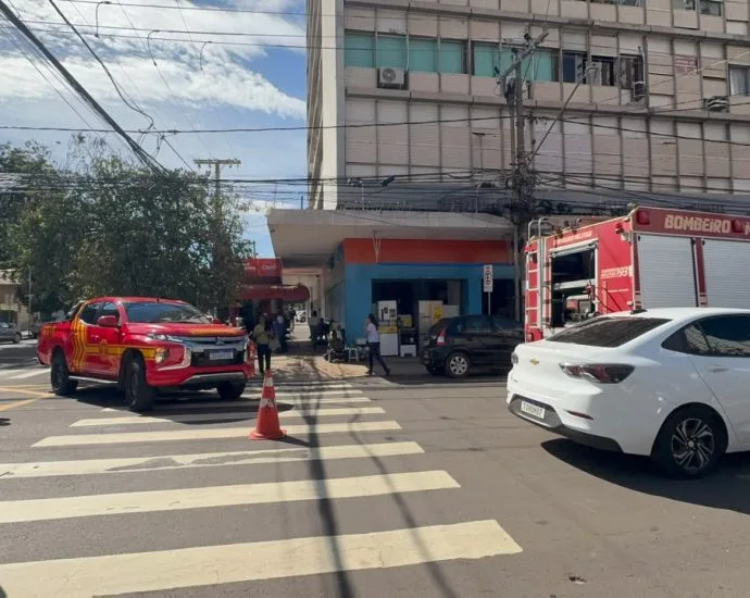 Curto em ar-condicionado gera fumaça e mobiliza bombeiros em Campo Grande