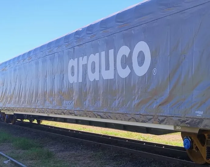 Entrega dos primeiros vagões e tritrens marca novo avanço da logística do Projeto Sucuriú