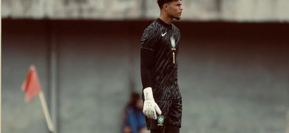 Bruninho Samudio é afastado do Botafogo por questões disciplinares