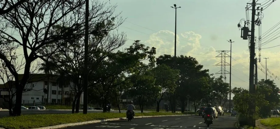 Alerta de tempestade e calor extremo em Mato Grosso do Sul neste sábado