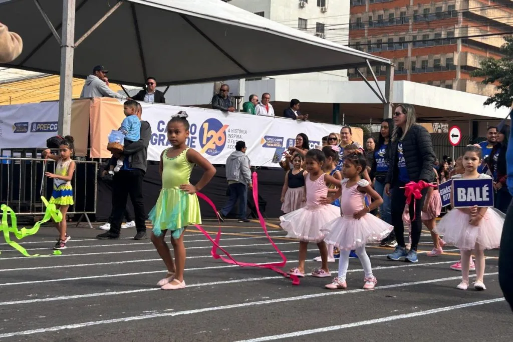 interdições desfile de campo grande