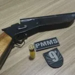 Homem é preso por porte ilegal de arma em bar em Jaraguari