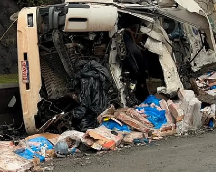 Acidente fatal na BR-277 em Morretes deixa caminhoneiro de Campo Grande morto
