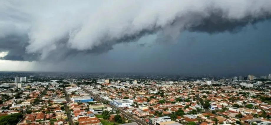 Alerta de Tempestade com Ventos Fortes em Campo Grande