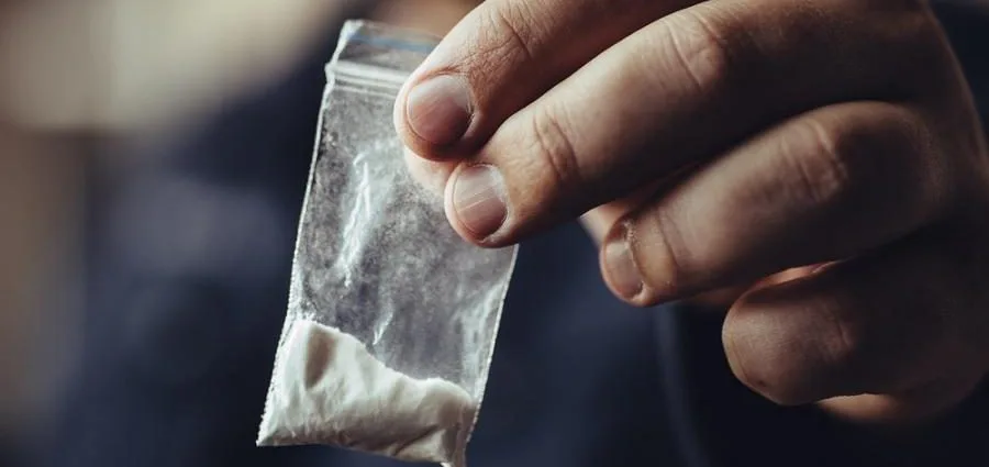 Trio preso e adolescente apreendido com cocaína em Nova Alvorada do Sul