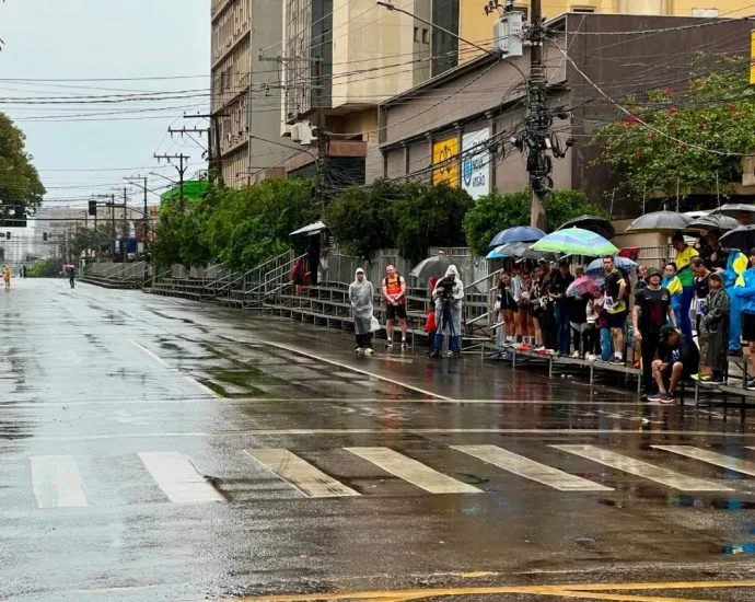 Cancelamento do Desfile Cívico em Campo Grande devido às Chuvas
