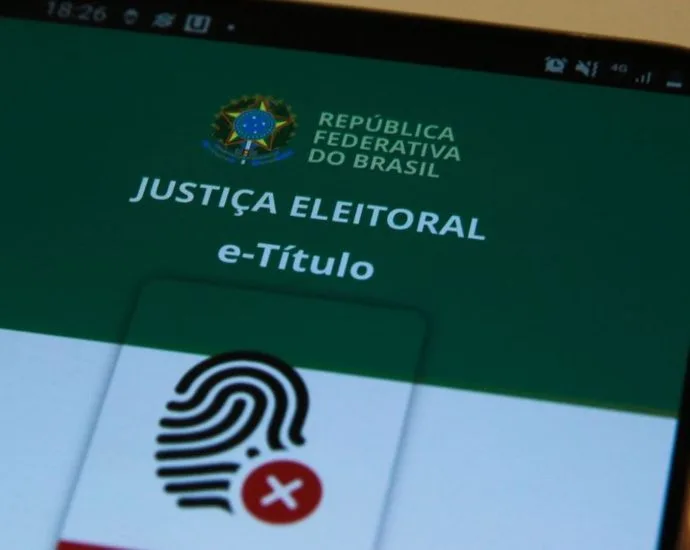 Uso de camisetas e adesivos de candidatos no dia da eleição em MS
