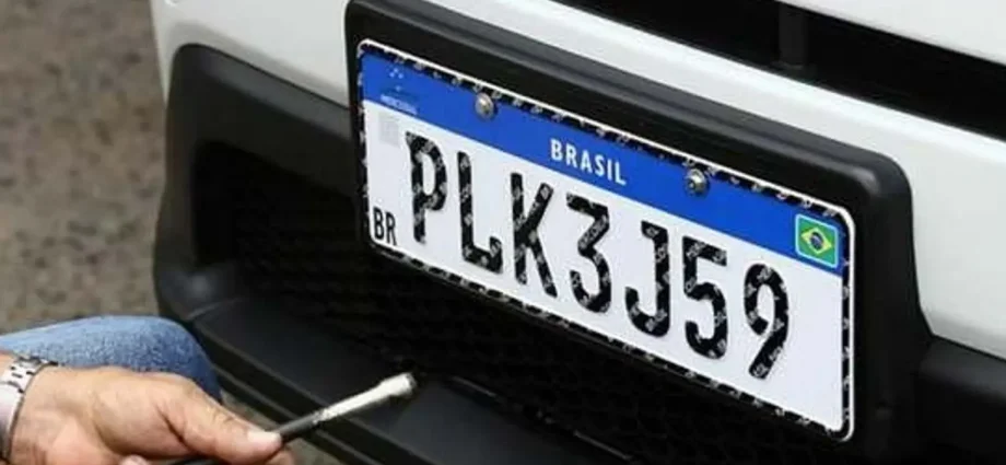 Detran-MS credencia empresa para estampagem de placas Mercosul em Ribas do Rio Pardo