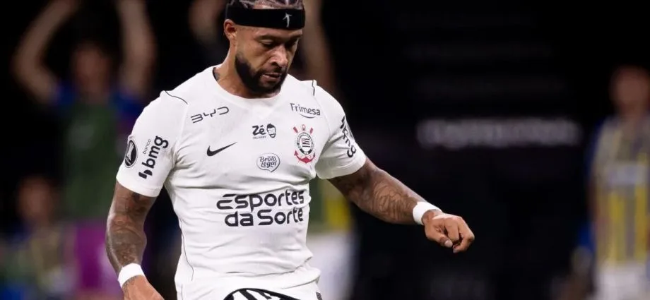 Corinthians é derrotado pelo Coritiba em partida do Brasileirão