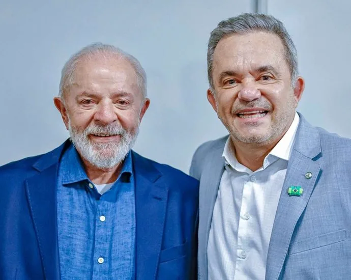 Vander Loubet defende urgência na discussão sobre PEC que acaba com a escala 6×1