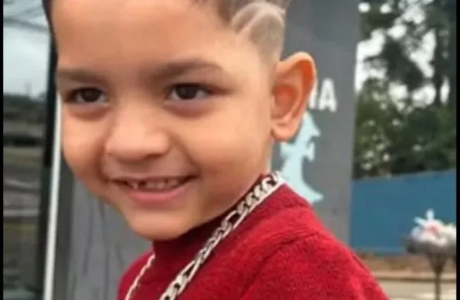 Incêndio trágico em Ponta Grossa resulta na morte de menino de 5 anos