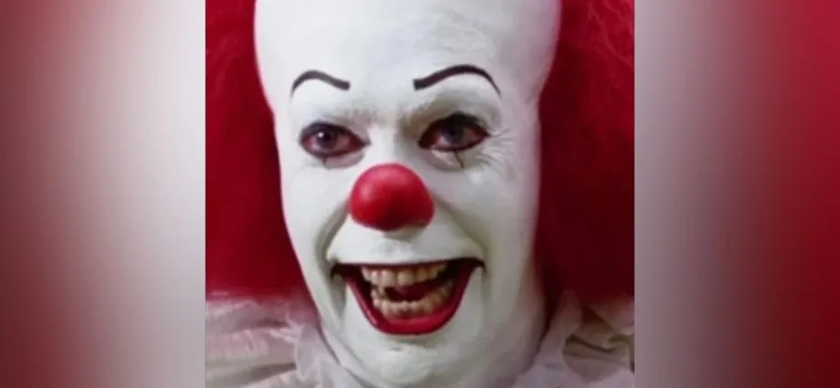 Morre Tim Curry, icônico palhaço Pennywise do filme ‘It’