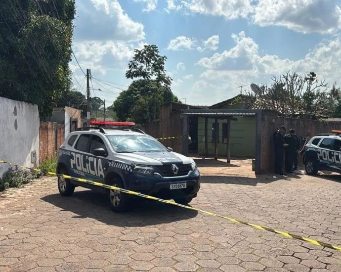 Homem armado invade residência, ameaça moradores e morre em confronto com a PM em Campo Grande