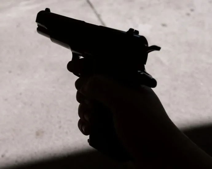 Homem é morto a tiros em Campo Grande; três suspeitos são presos