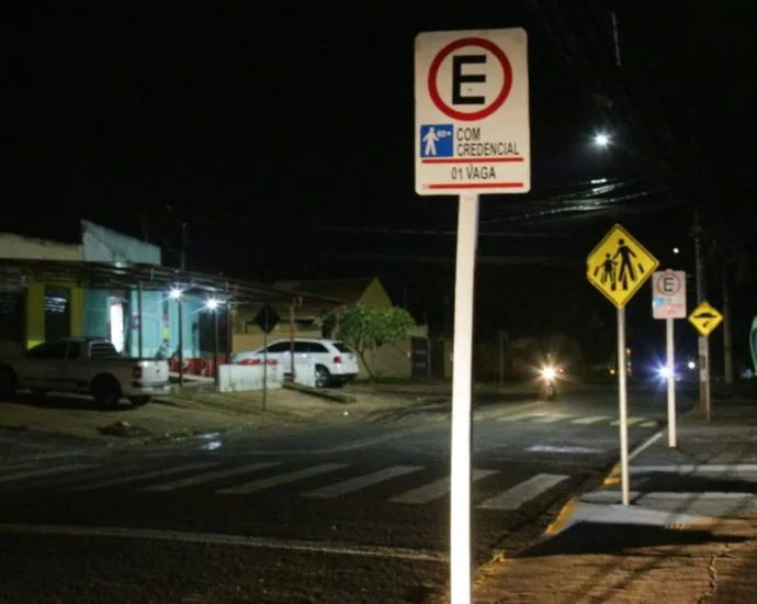 Credencial digital de estacionamento para idosos em MS: como emitir