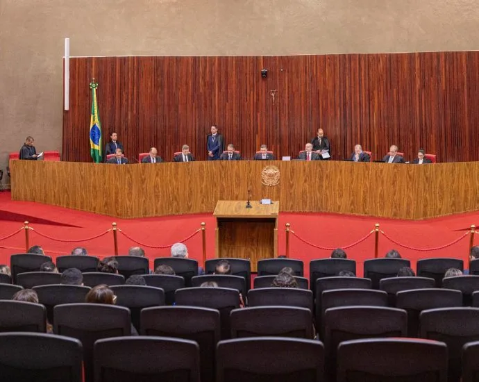 TSE inicia julgamento de registros de candidaturas à Presidência na segunda-feira