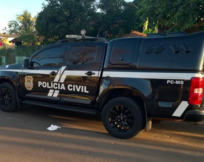 Maconha apreendida em carro abandonado na zona rural de Aral Moreira