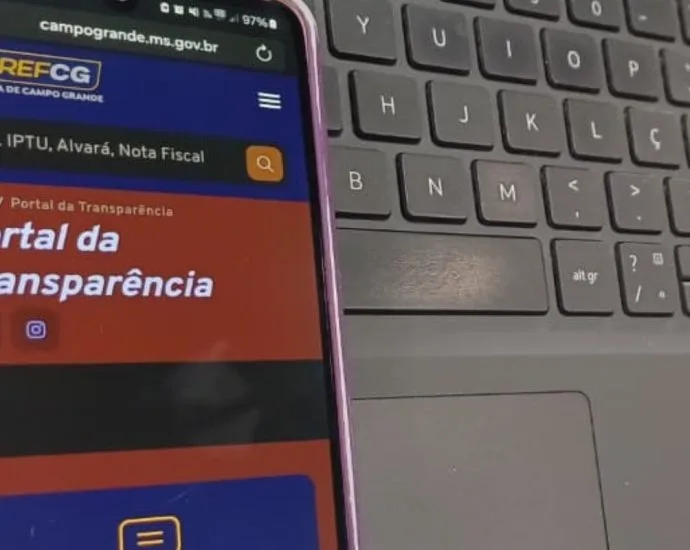 Nova lei facilita consulta de salários de servidores em Campo Grande