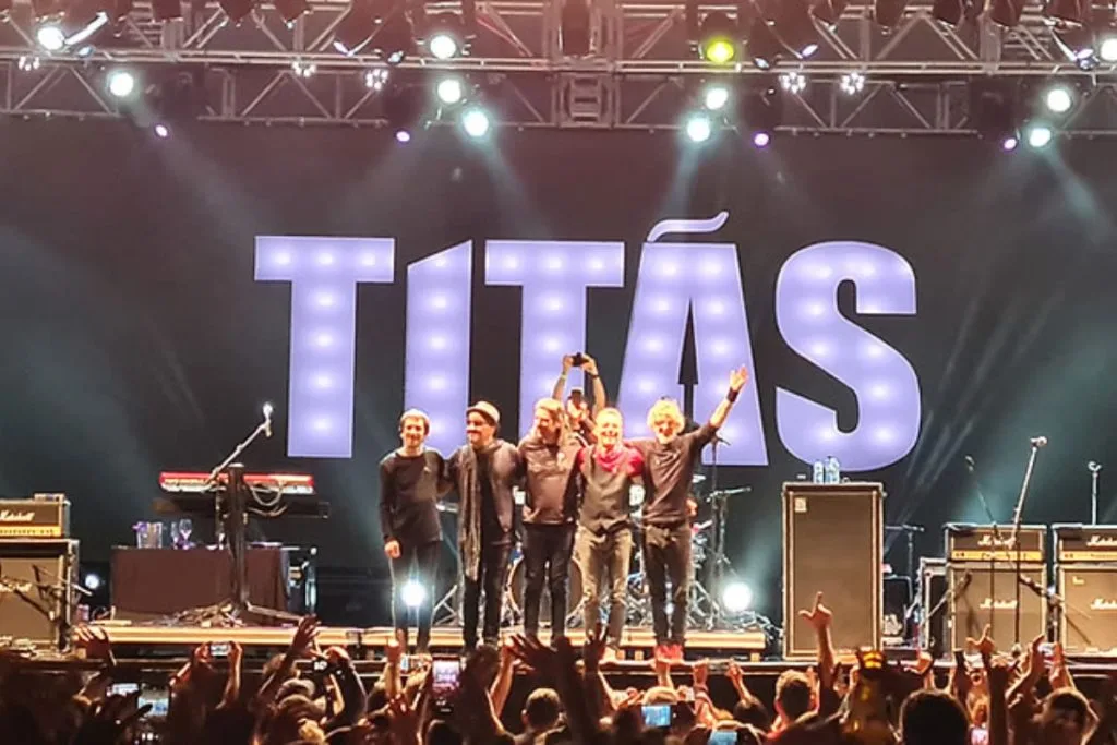 show titãs