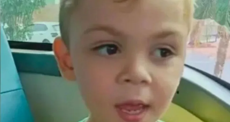 Menino autista de 5 anos é encontrado morto em tanque de dejetos em Goiás