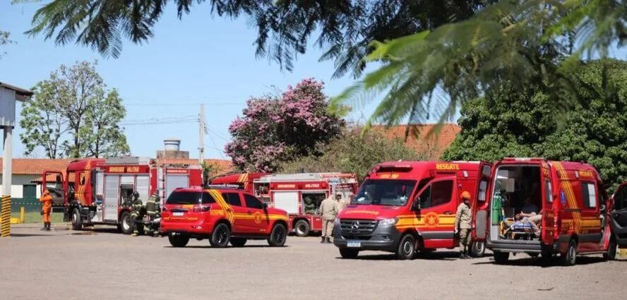 Explosão em fábrica de ração intoxica três funcionários em MS