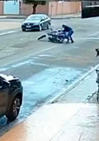 Dupla abandona moto em Maracaju após ataque a tiros