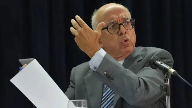 Ex-procurador-geral defende conduta de André Mendonça em caso envolvendo Alexandre de Moraes