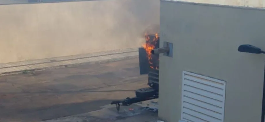Incêndio em gerador de energia do Hemosul em Campo Grande