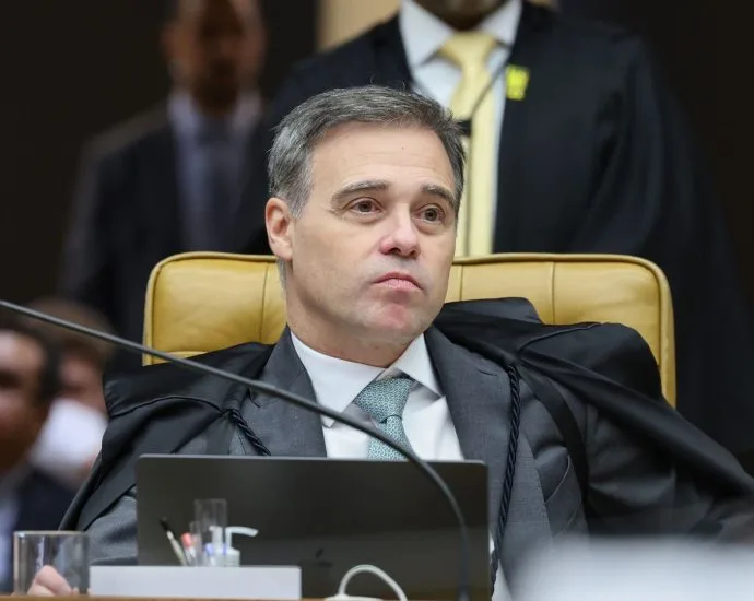 STF rejeita ação sobre reajuste do Bolsa Família