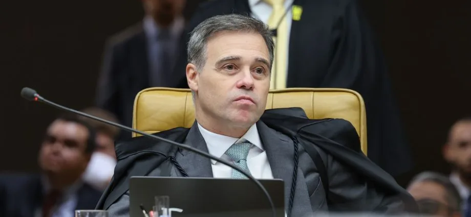 STF rejeita ação sobre reajuste do Bolsa Família
