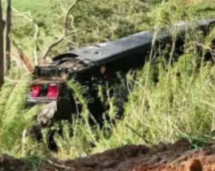 Acidente com ônibus em Cruzeiro deixa ao menos seis mortos