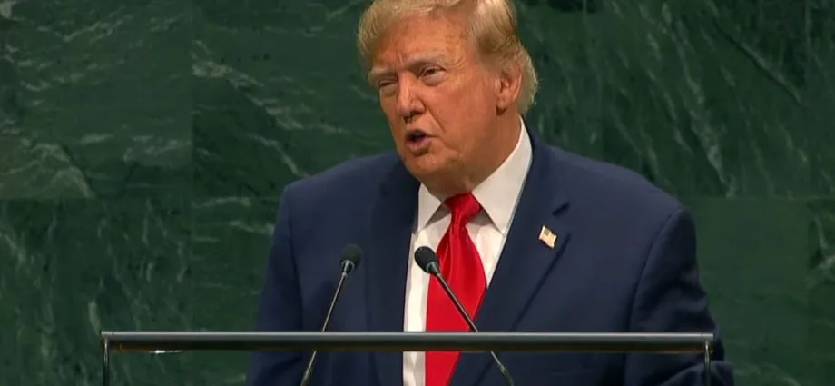 Congressistas dos EUA alertam sobre interferência de Trump nas eleições brasileiras
