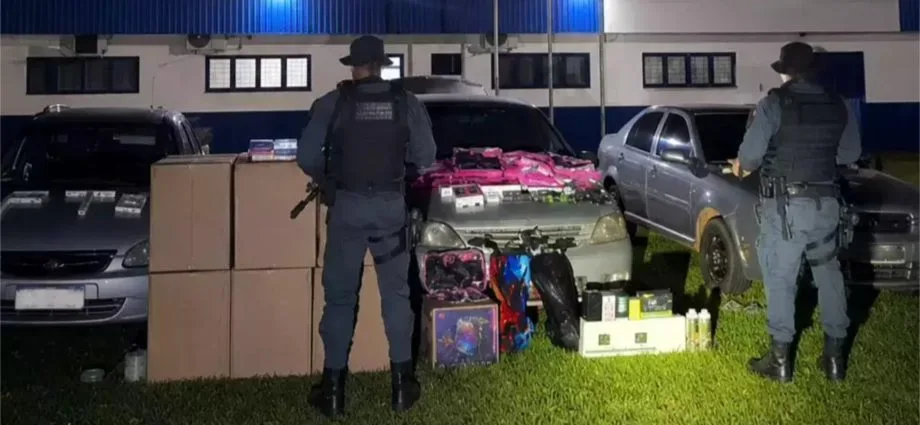 Apreensão de canetas emagrecedoras e cigarros contrabandeados na MS-162