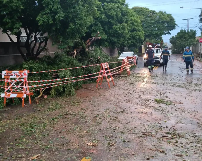 Temporal provoca 3,8 mil ocorrências e mobiliza mais de 350 em Campo Grande